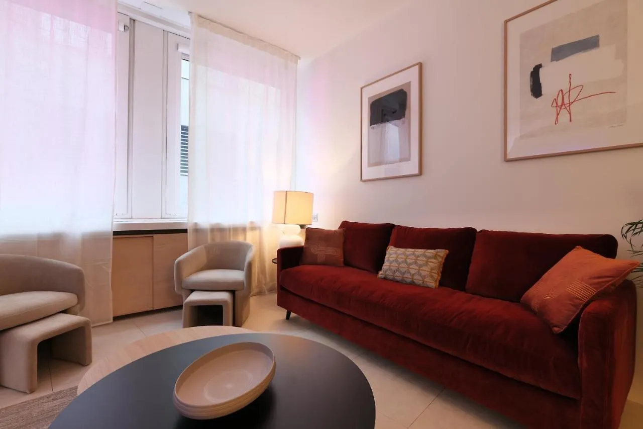 Nido A 180 Passi Dal Duomo Milano Apartamento Italia